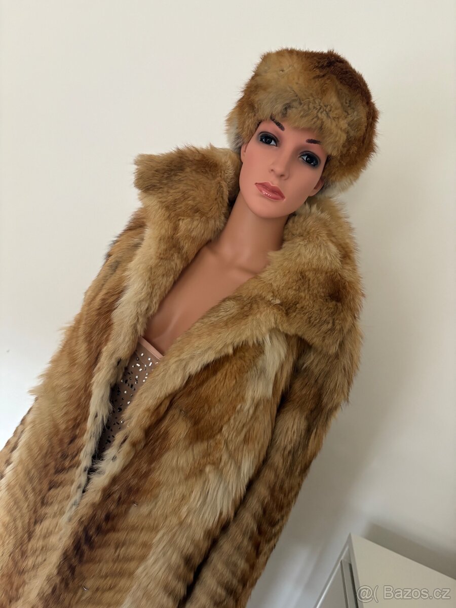 LUXUSNÍ PRAVÝ KOŽICH + ČEPICE - Set - 2