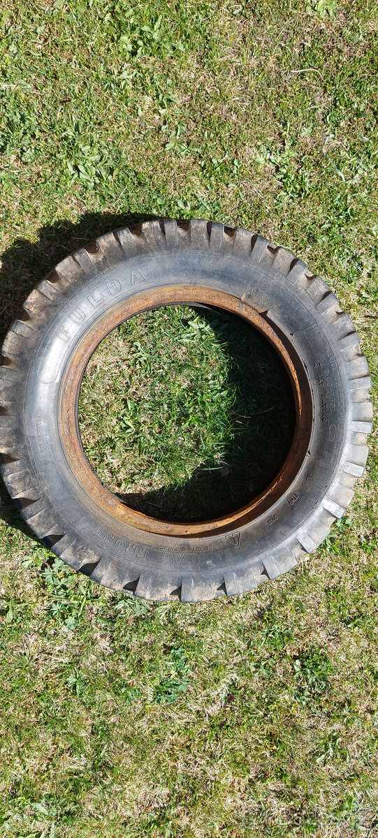 Pneu 5.50-16 - traktorové přední - 2
