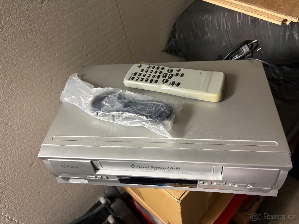 Funai 6 head Hi-Fi VHS Videorecorder - 2