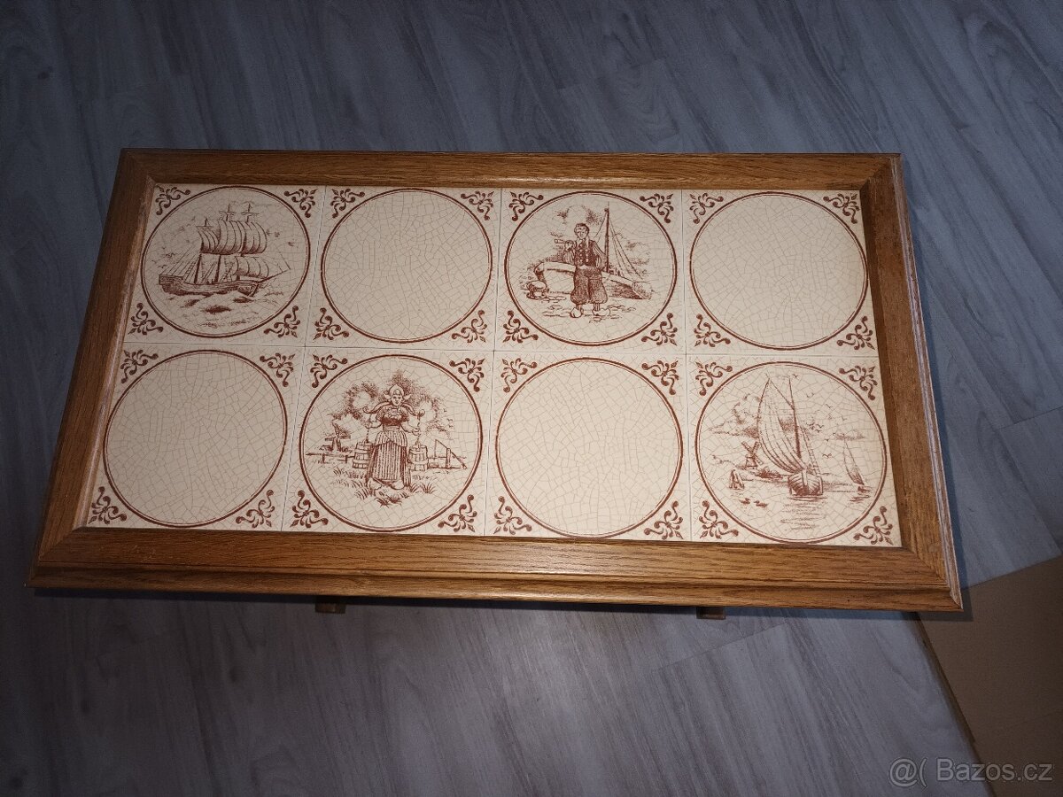 Stolek na kolečkách - 2