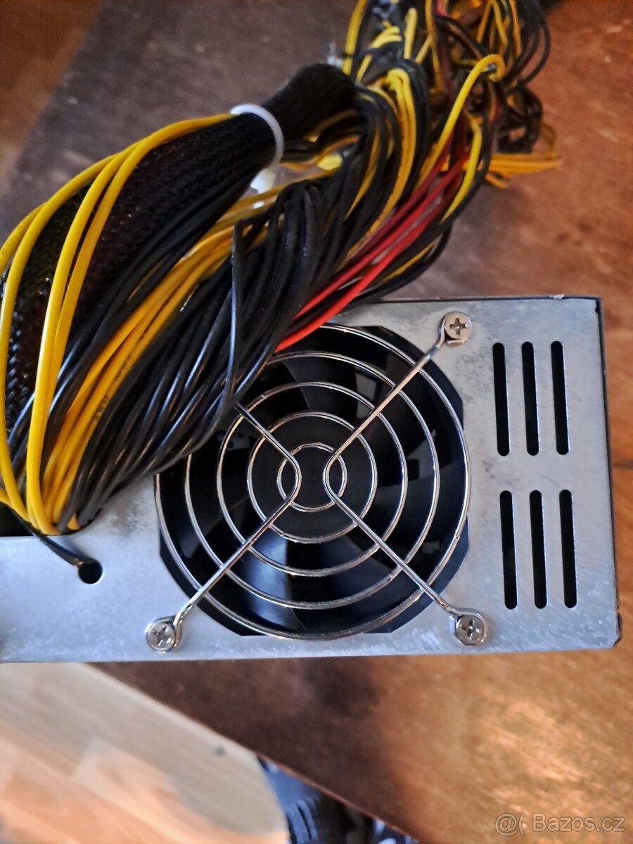 Zumax 1850W silvestra 80 Plus gold - 2