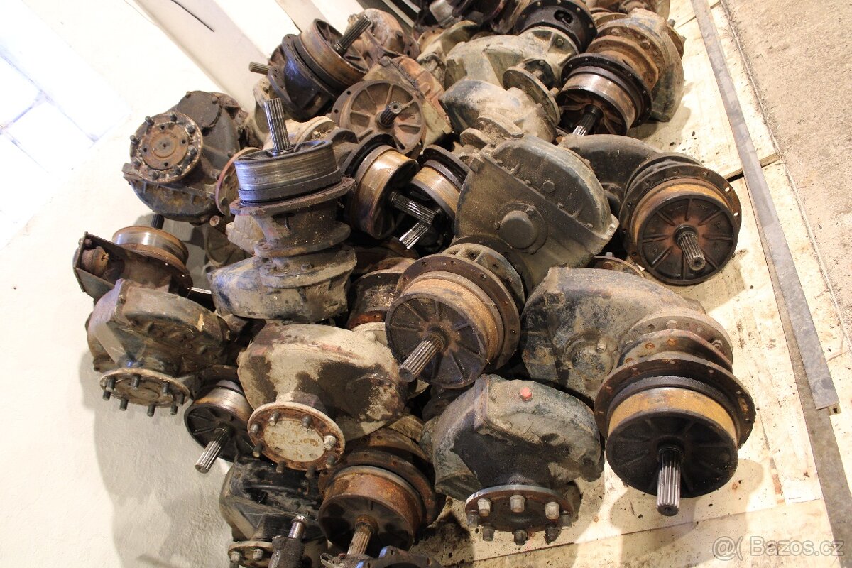 Zetor 7211 portály cena za pár - 2