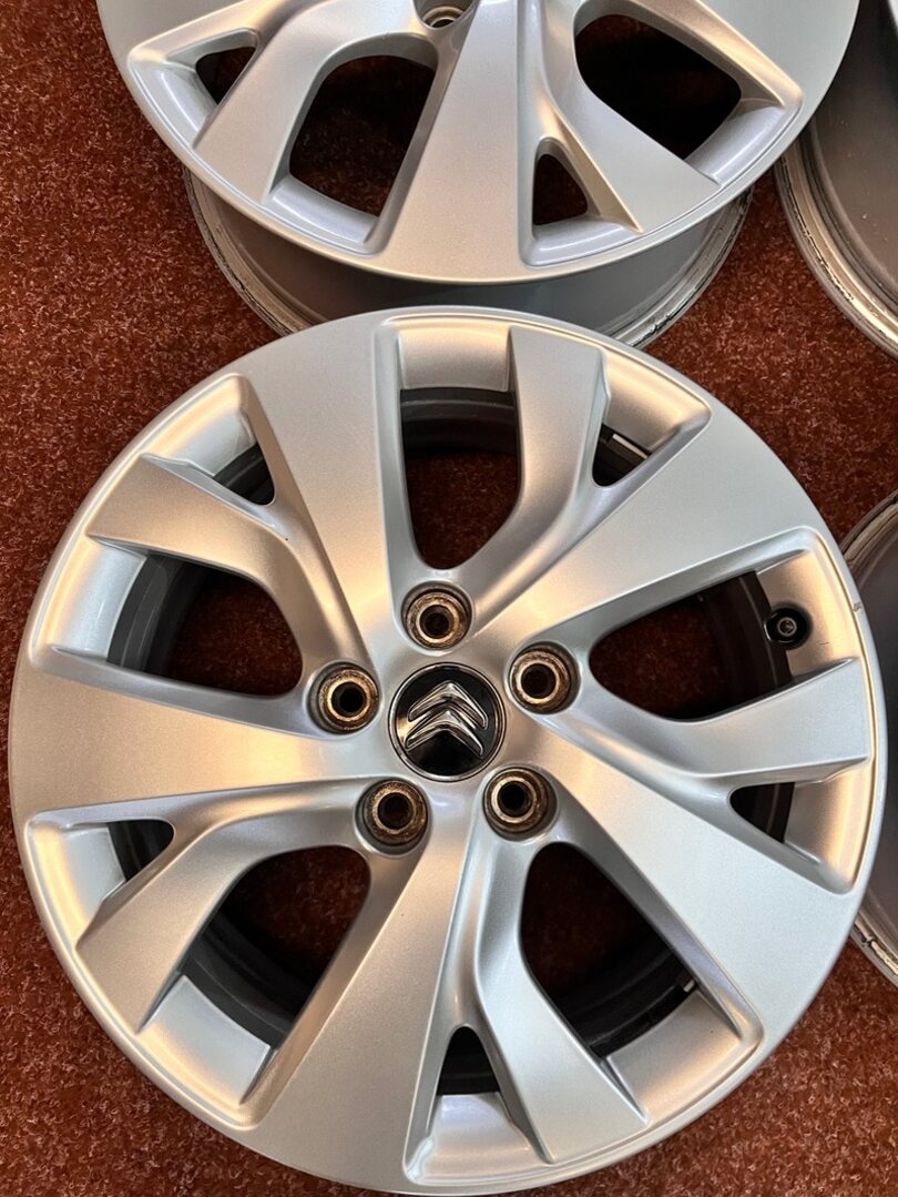 5x108 R16 Originál alu disky Citroen C4 - ET 47 - 2