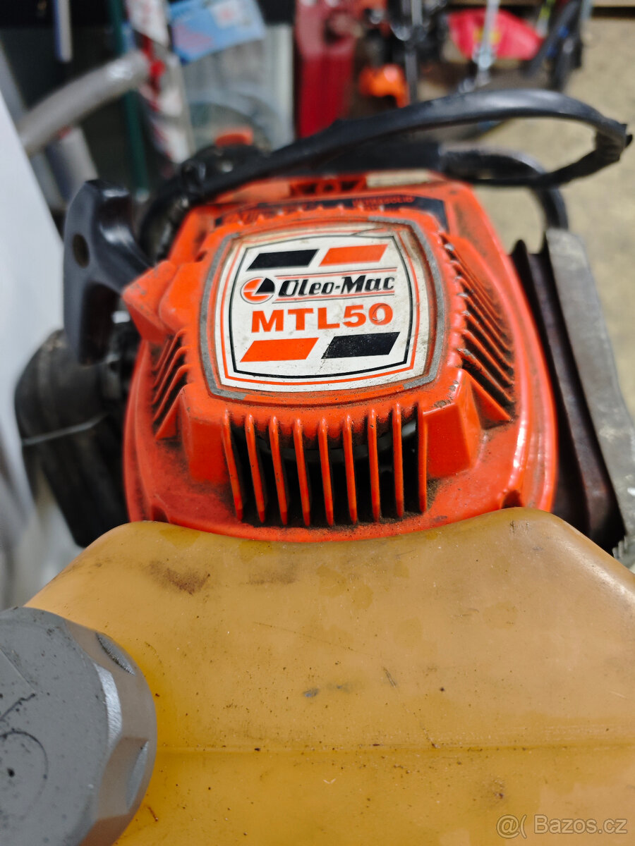 Motorový půdní vrták Oleo-Mac MTL 50 - 2