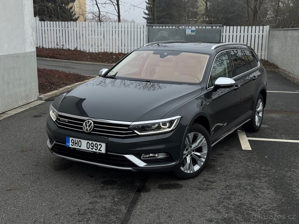 Passat B8 Alltrack 2019 rok 2.0TDI 140 kw - 2