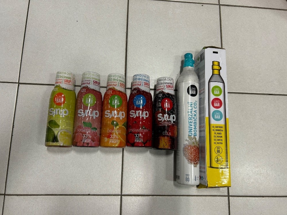 Sodovkovač LIMOBAR Zoom - Red, červený(sodastreem) - 2