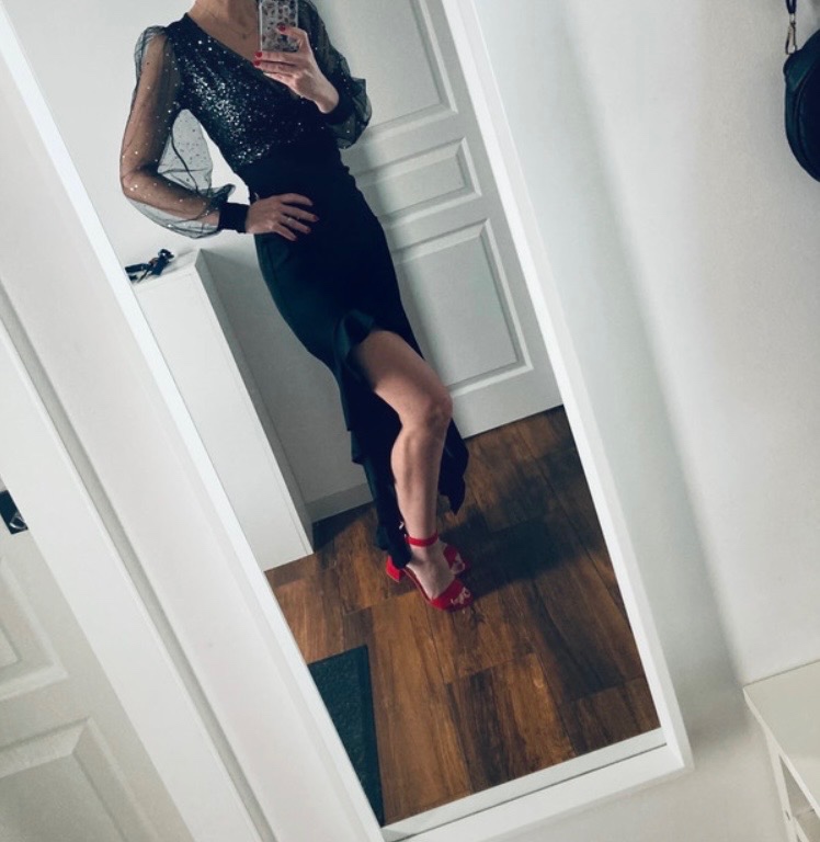 Třpytivé šaty-Nové - 2