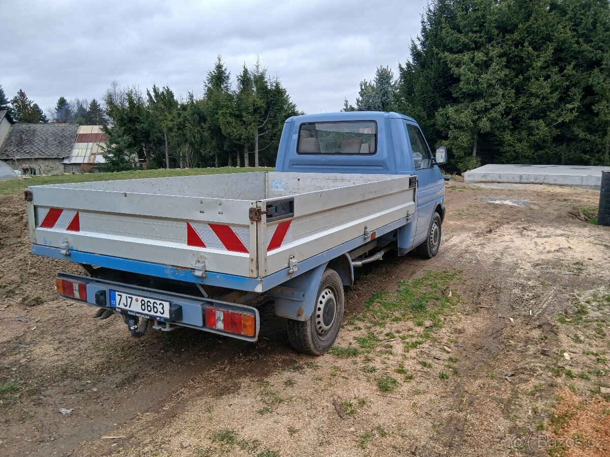 VW Transportér T4 valník - 2