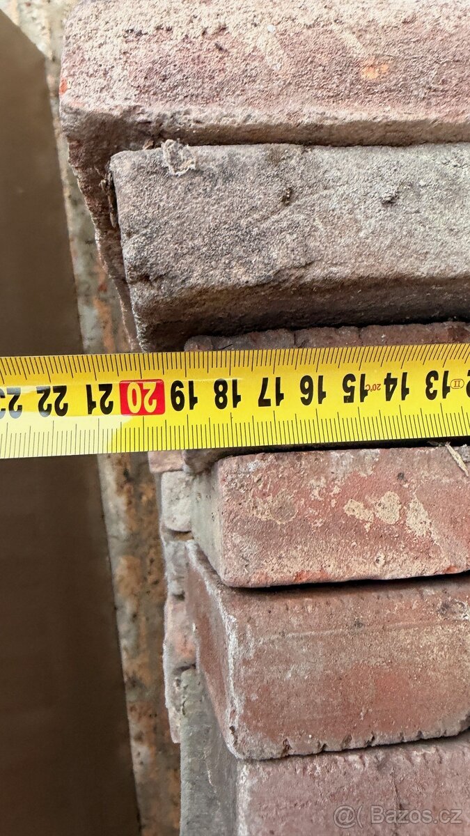 Půdovky, staré dlaždice - 2