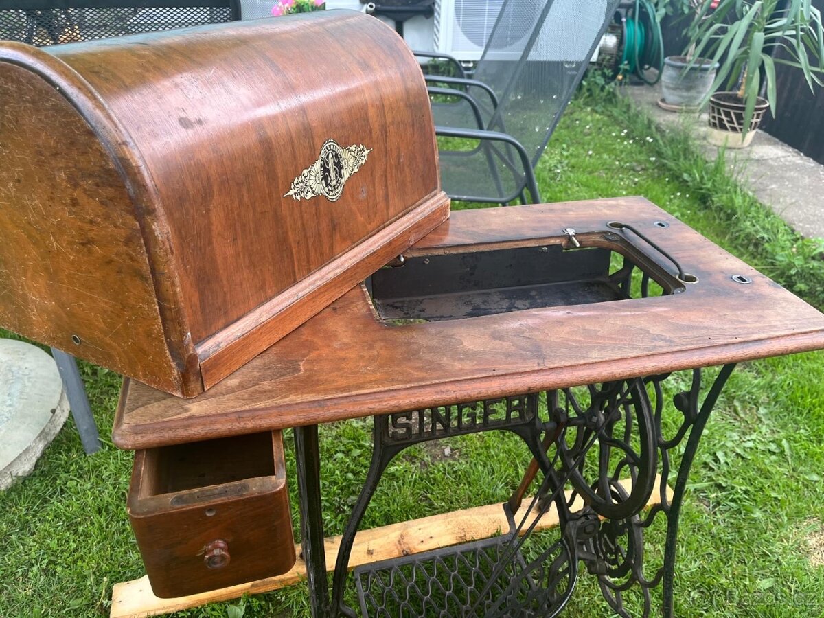 Singer šicí stroj - 2