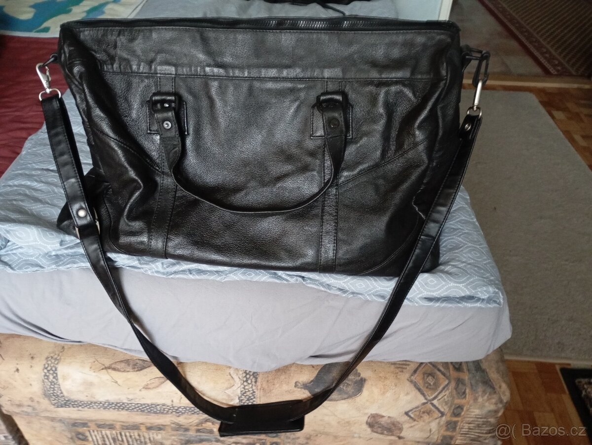 Prodám koženou cestovní kabelu - 2