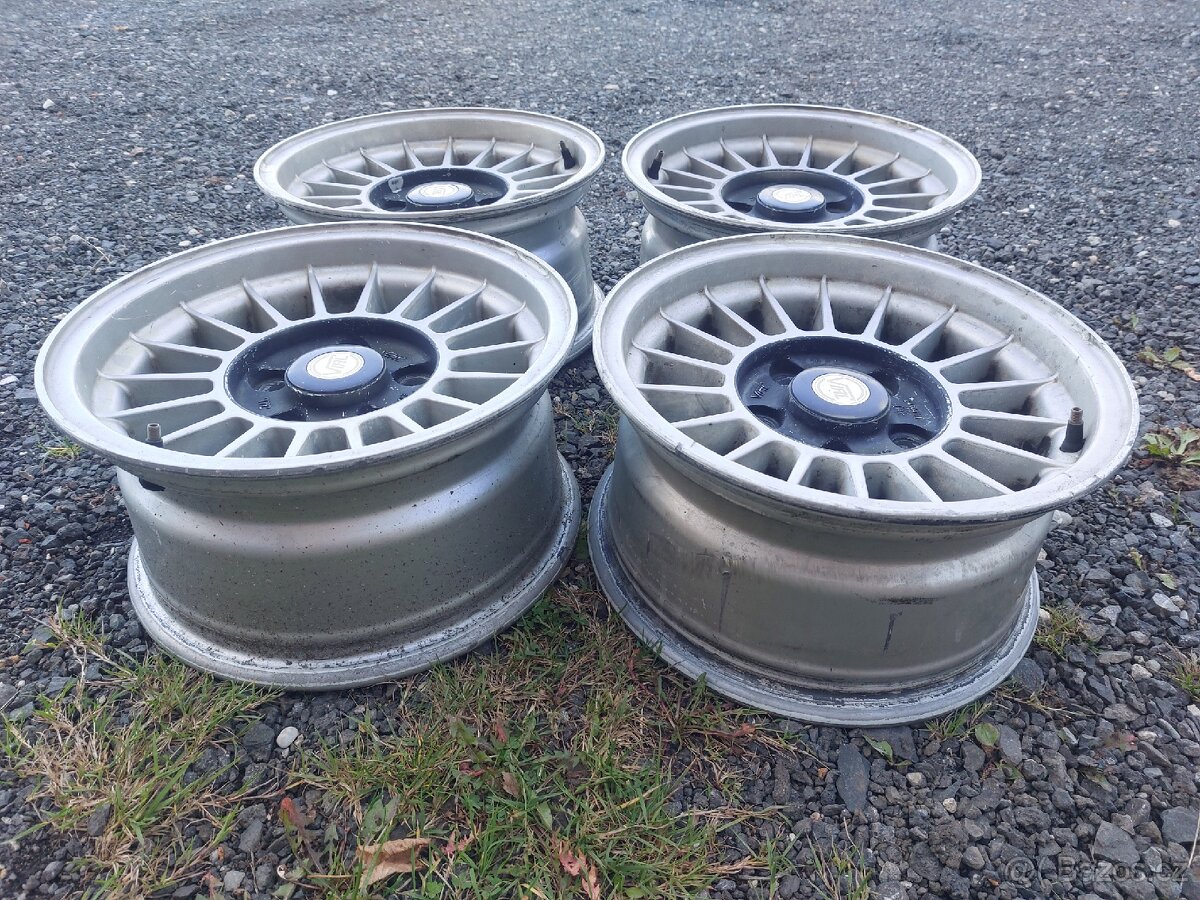 Retro alu kola Vial 5x120 pro BMW e28 atd - 2