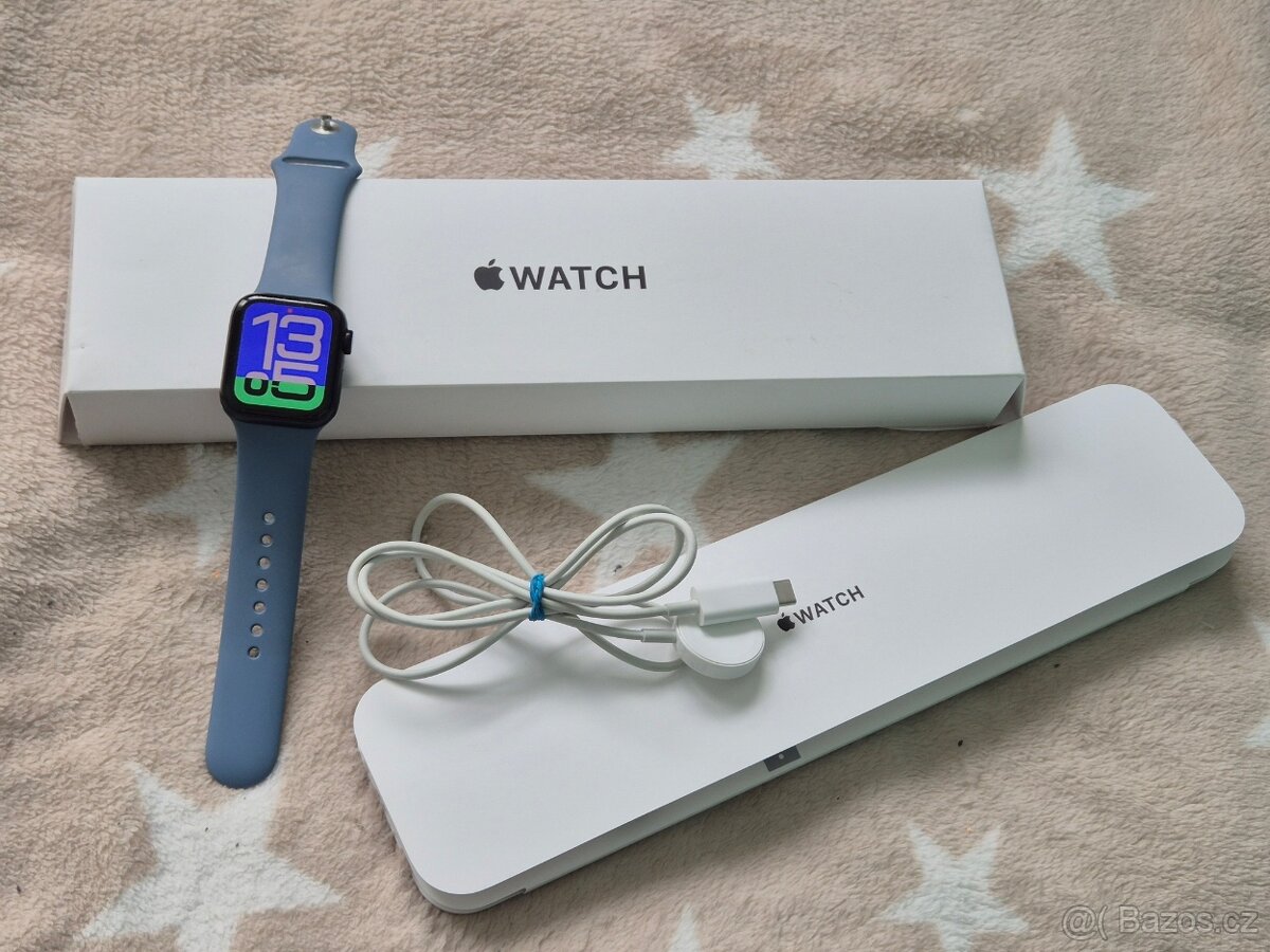 Apple Watch SE 40mm 2. generace - 2