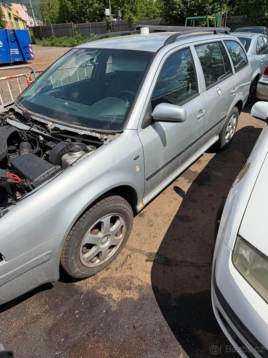 Škoda Octavia 1 - 2