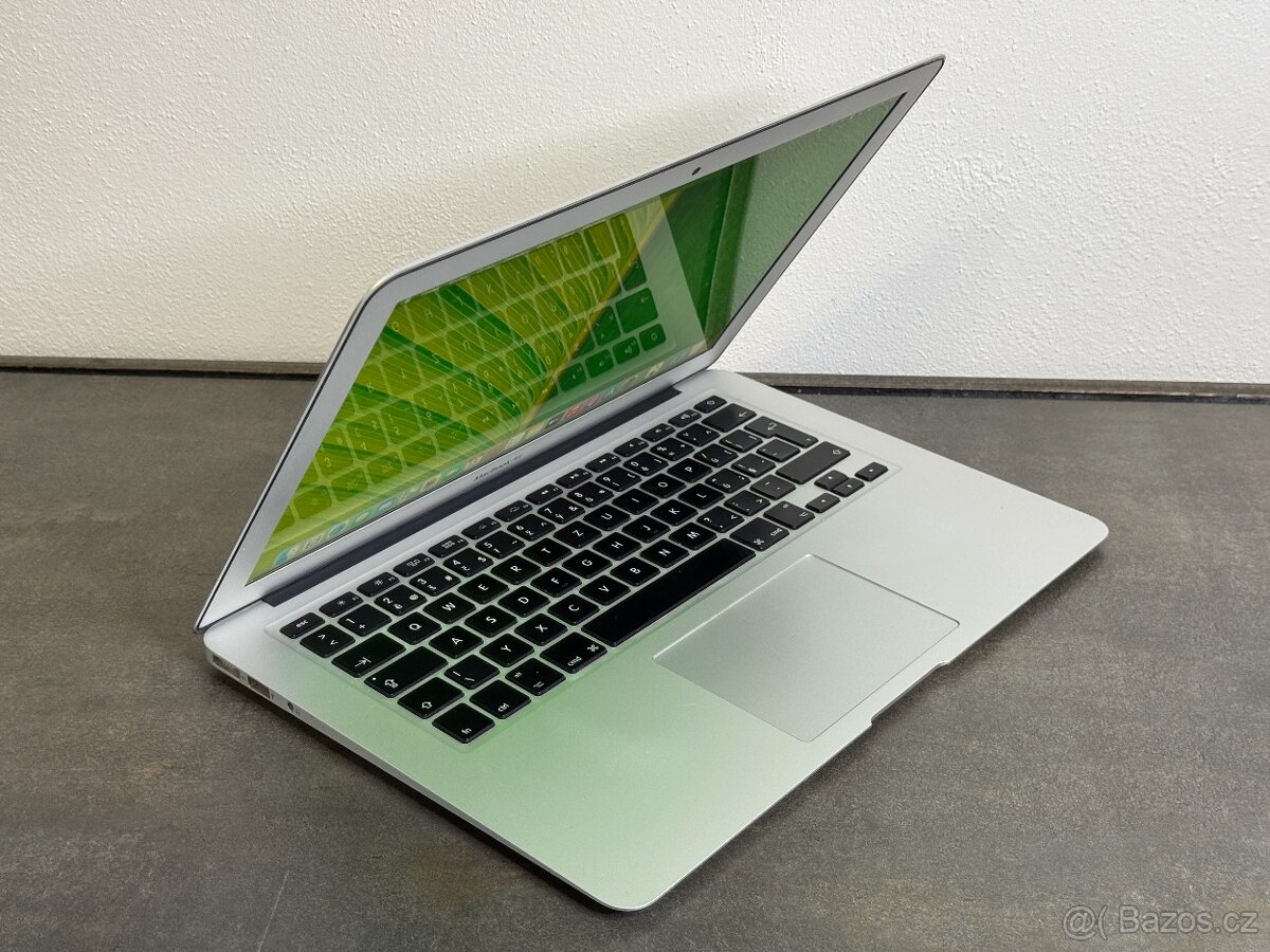 MacBook Air 13" 2014 / i5 / 4GB RAM / 128GB SSD - DPH - 2