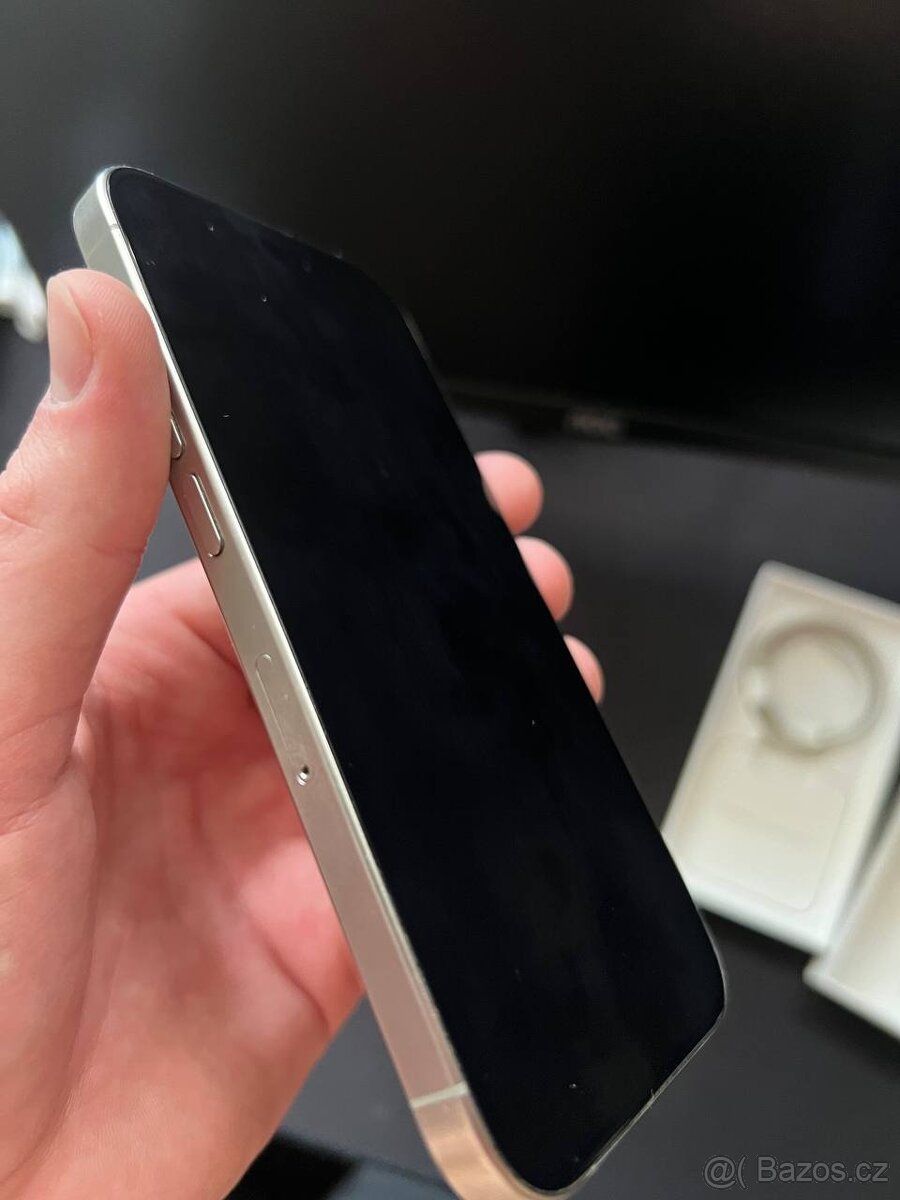 Iphone 15 Pro - 2