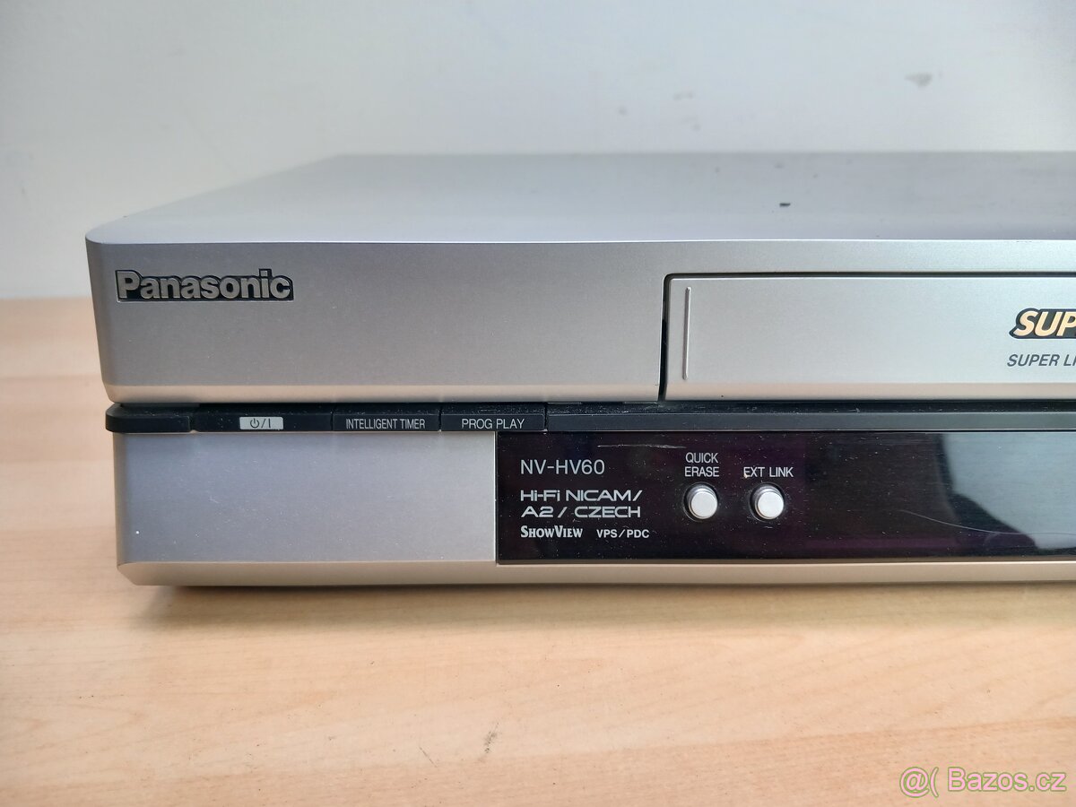 VHS videorekordér Panasonic NV-HV60. - 2