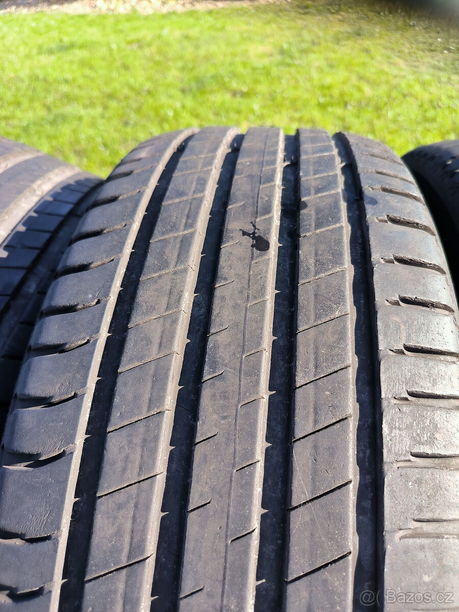 4 letní pneu 235/60/18 MICHELIN - 2