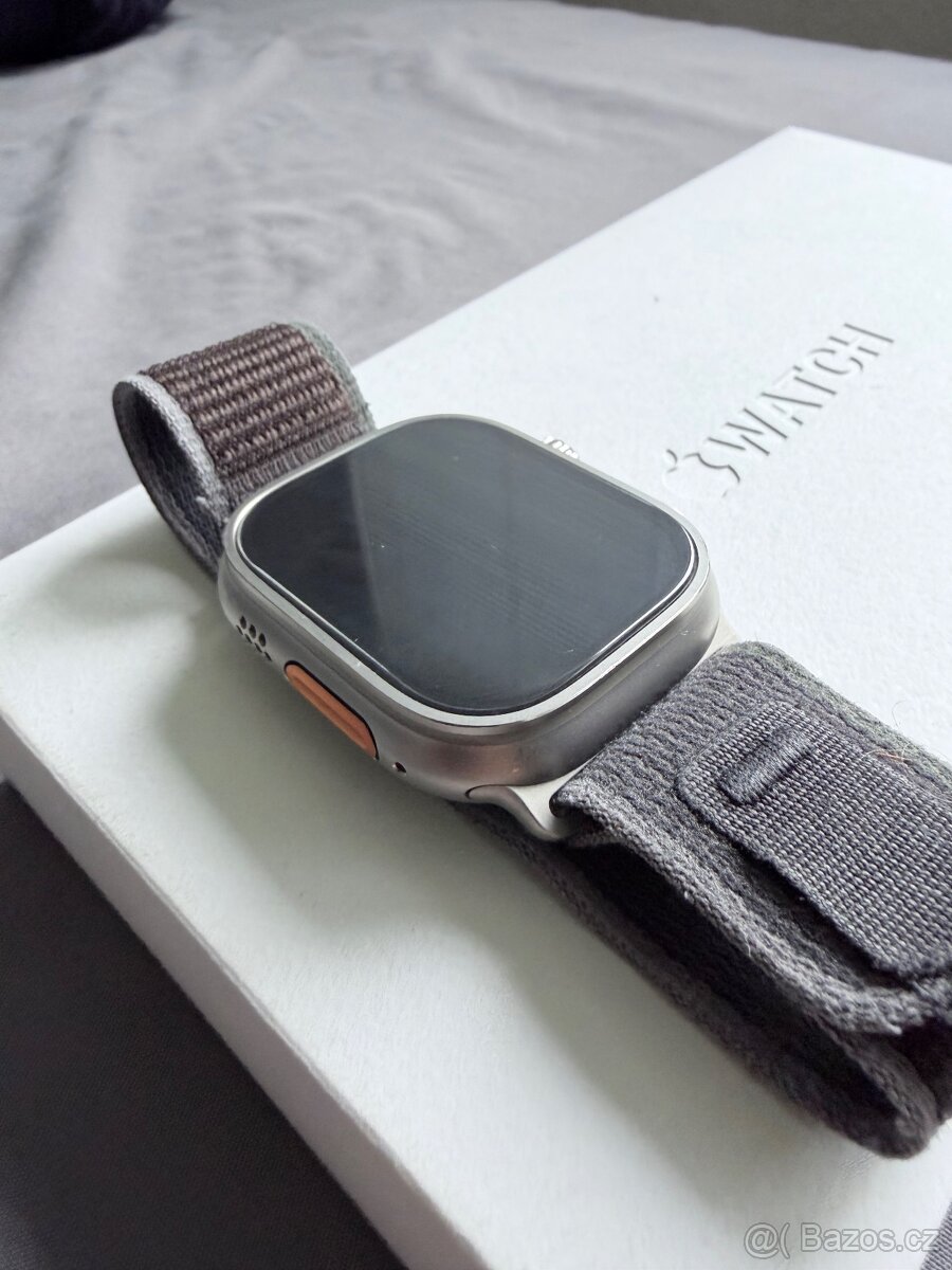 Apple Watch Ultra 2 - 2