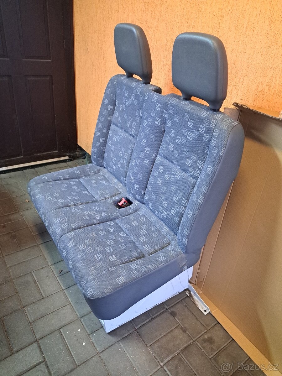 Sedačka Mercedes sprintet r.v. 2005 - 2