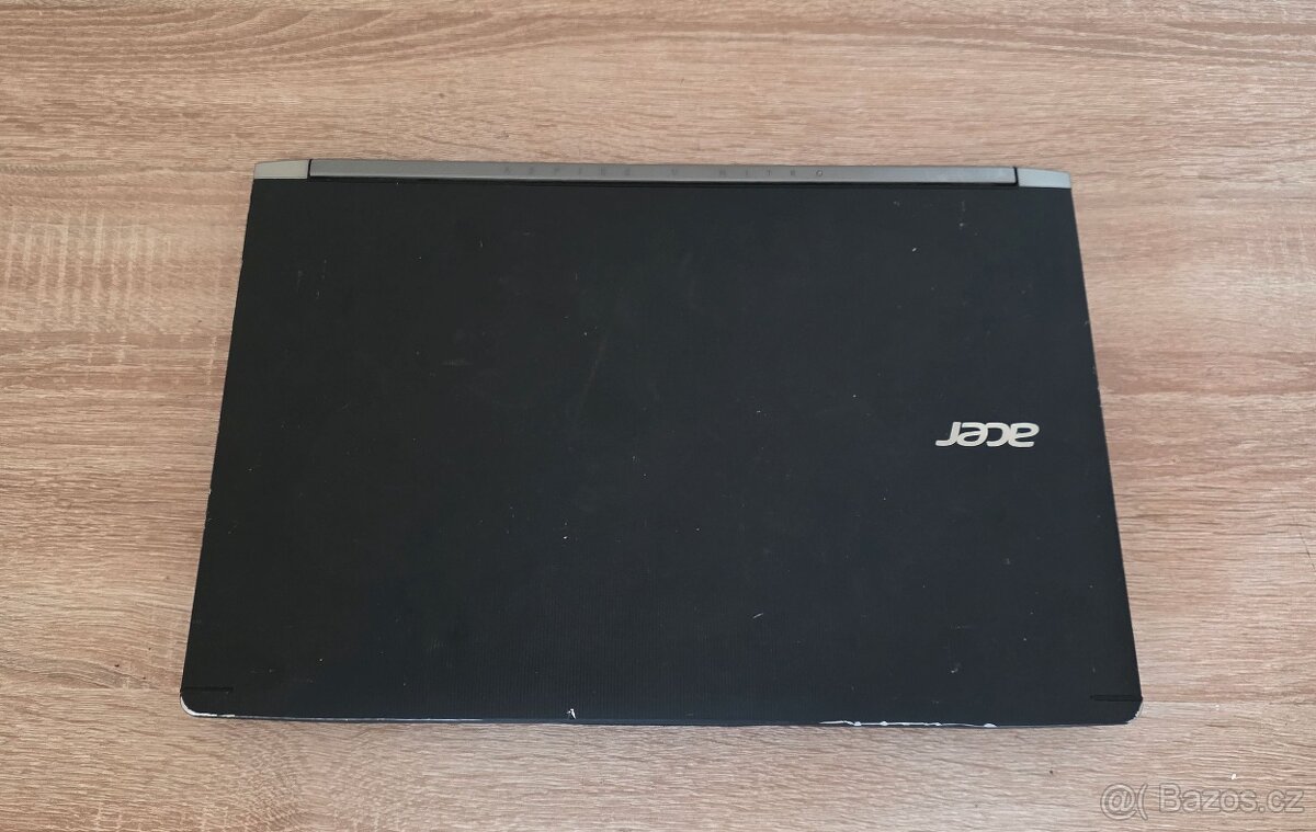 Acer Nitro 5 (i5-6200U, 8 GB RAM, SSD, GTX 950M) - 2