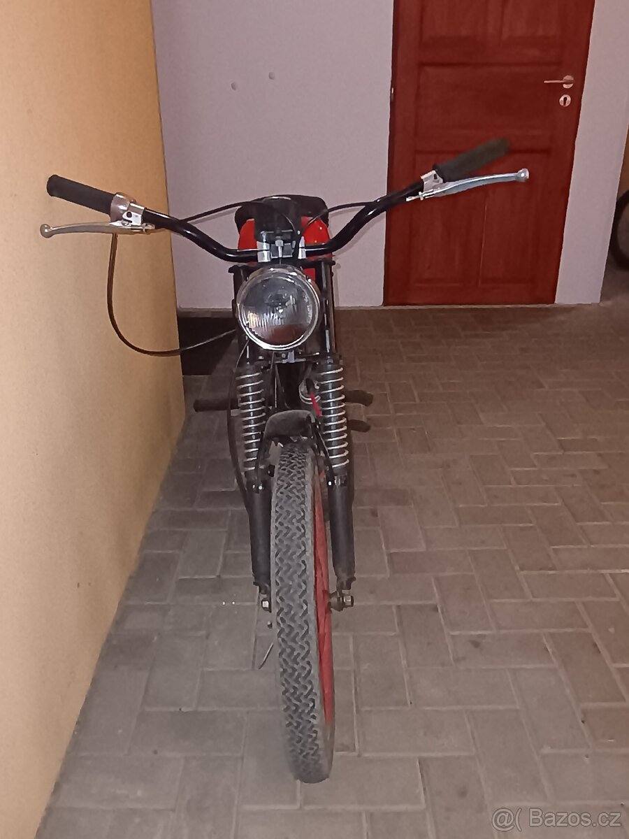 Café Racer - 2