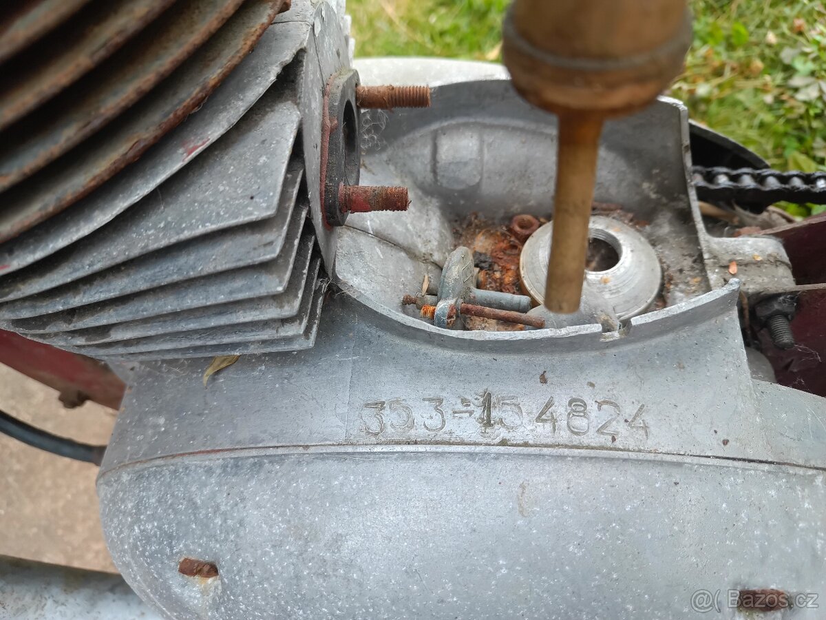 Jawa 250 . - 2
