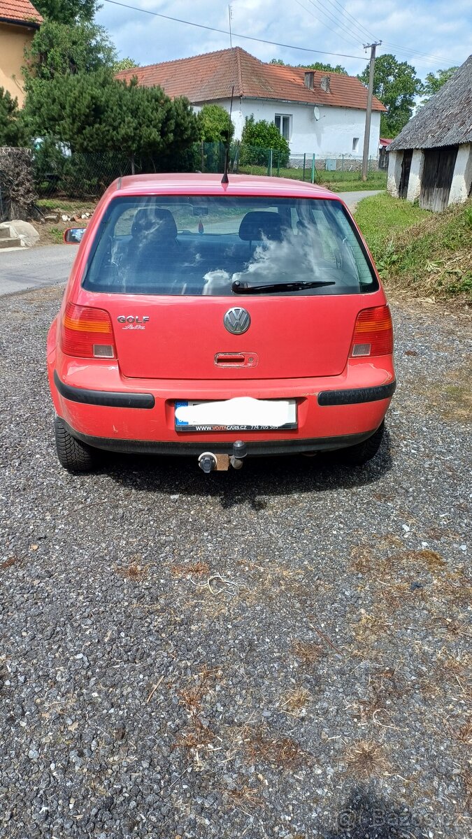 Volkswagen Golf IV - 2