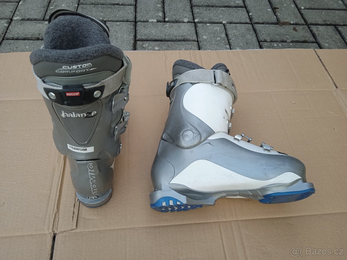 Lyžáky Atomic - stélka 26 cm - 2