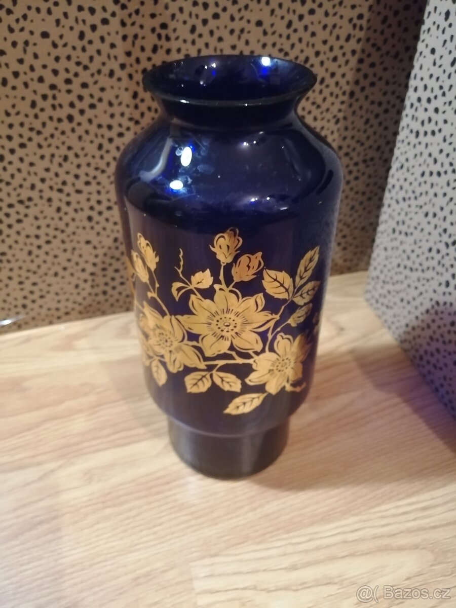 Váza novoborské sklo - 2