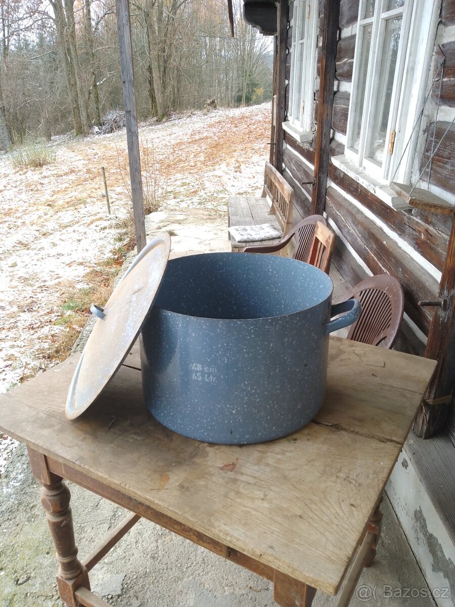 Smaltovaný hrnec 45l s poklicí - 2