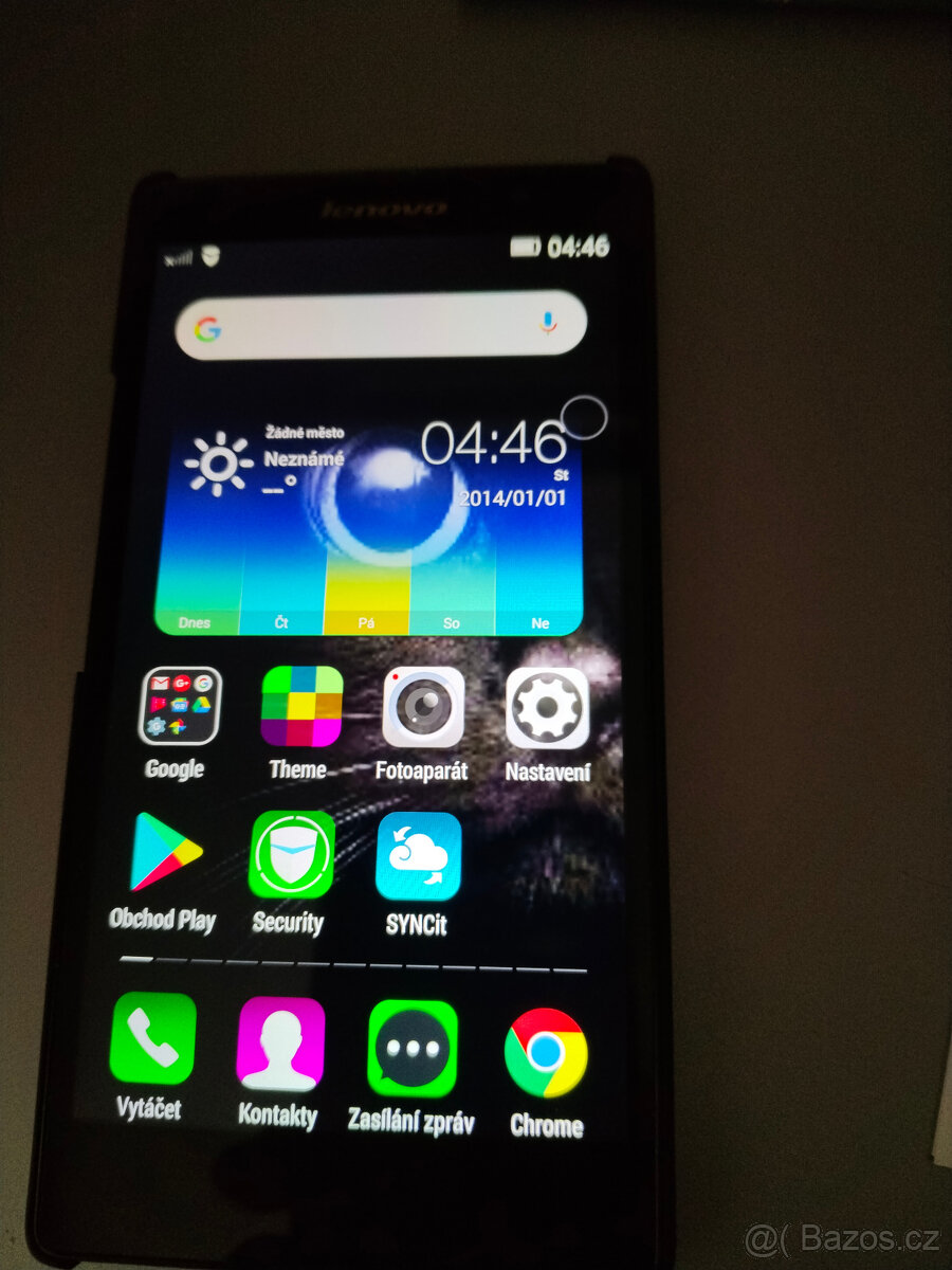 Realme Narzo 30 5G a Lenovo P 90 - 2