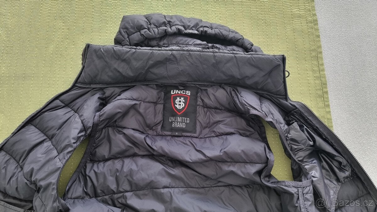 Vesta zn.UNCS - velk. S - 2