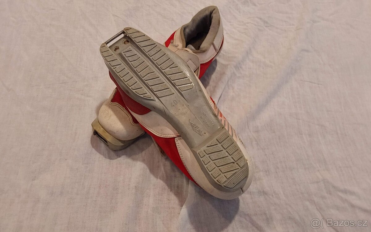 běžkové boty Alpina EUR39 NNN, starší - 2