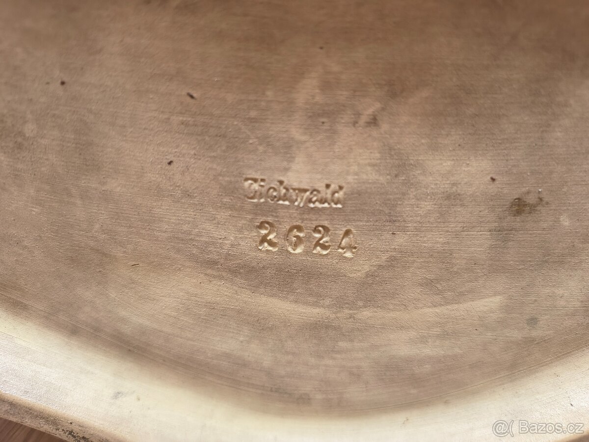 Stojánek na doutníky - 2