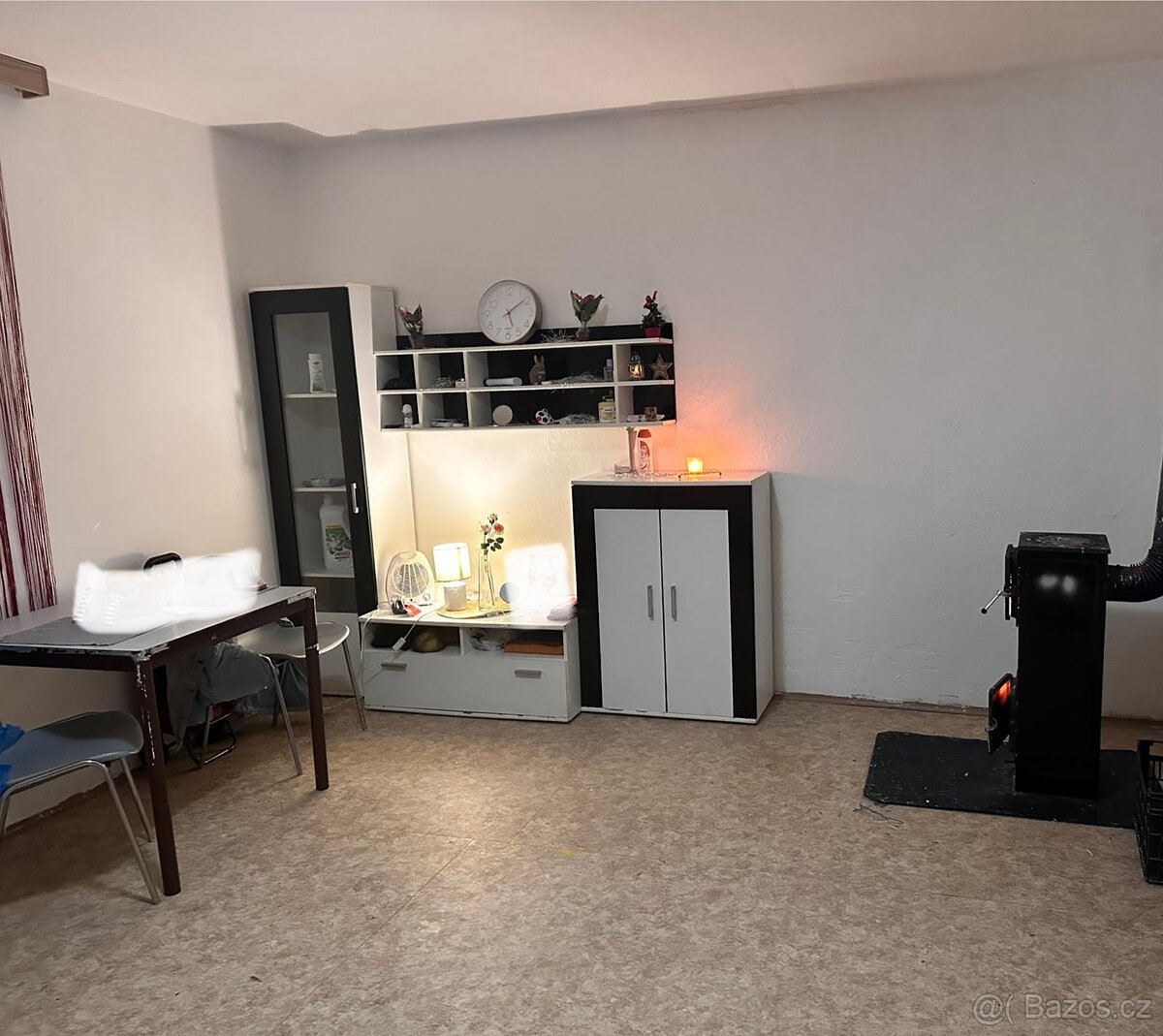 Pronájem pokoje 1+0 (1+kk) 20m2, ul Kadaňká, Chomutov - 2