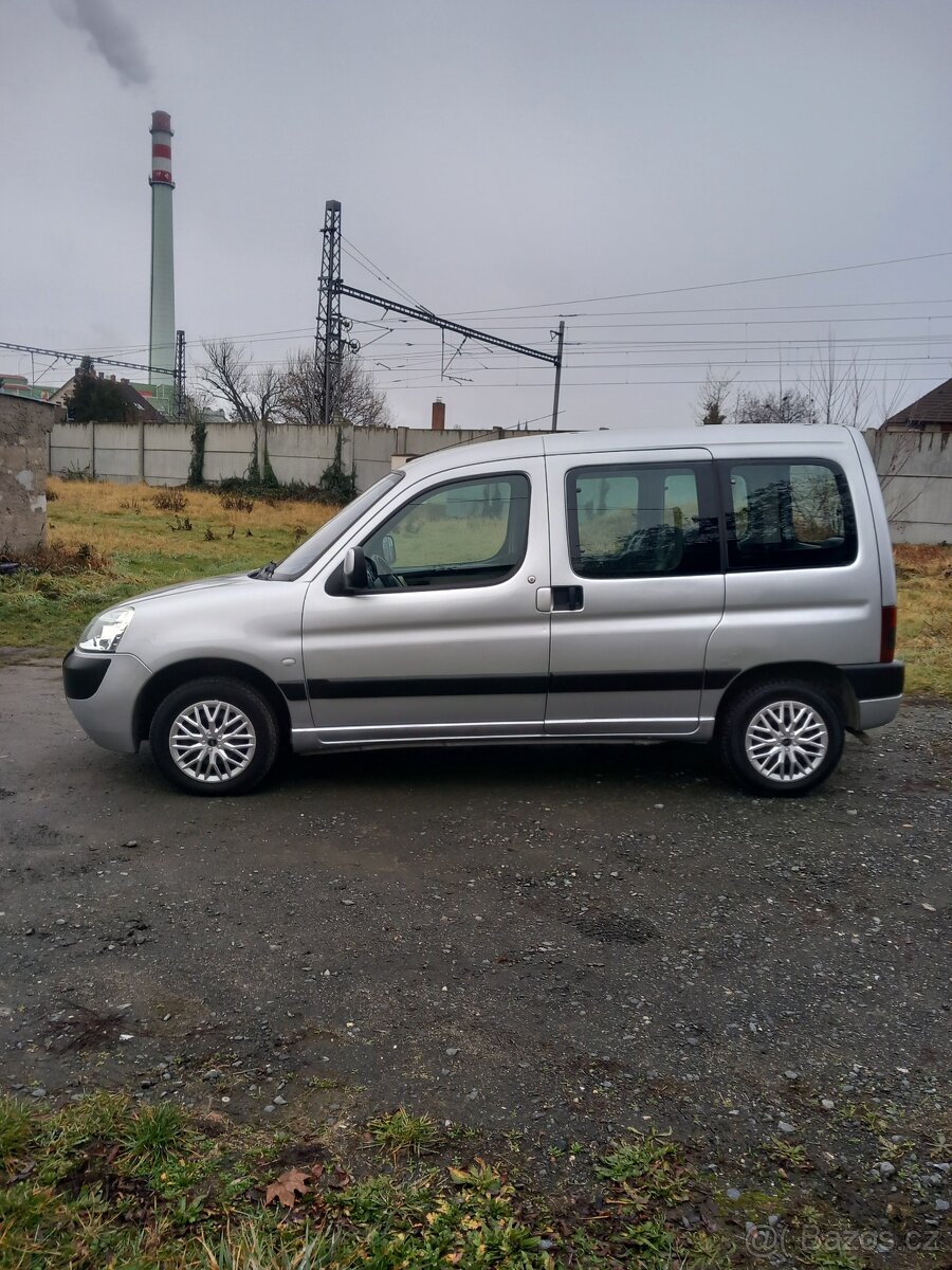 Peugeot Partner 1,4i, r.v. 2003 - 2