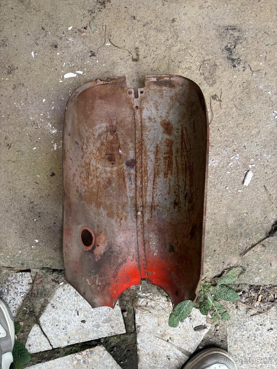 Jawa pionýr prsa - 2