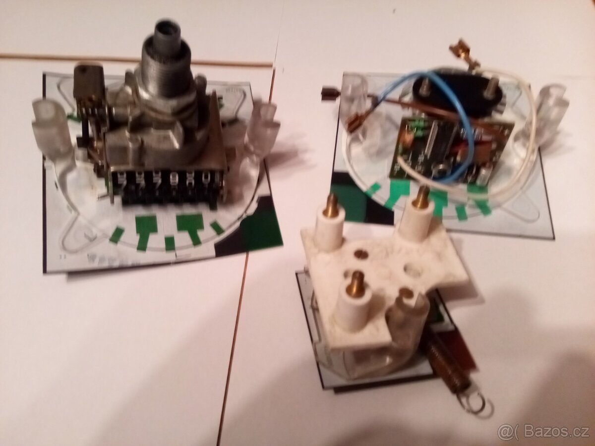 přístroje škoda favorit forman - 2