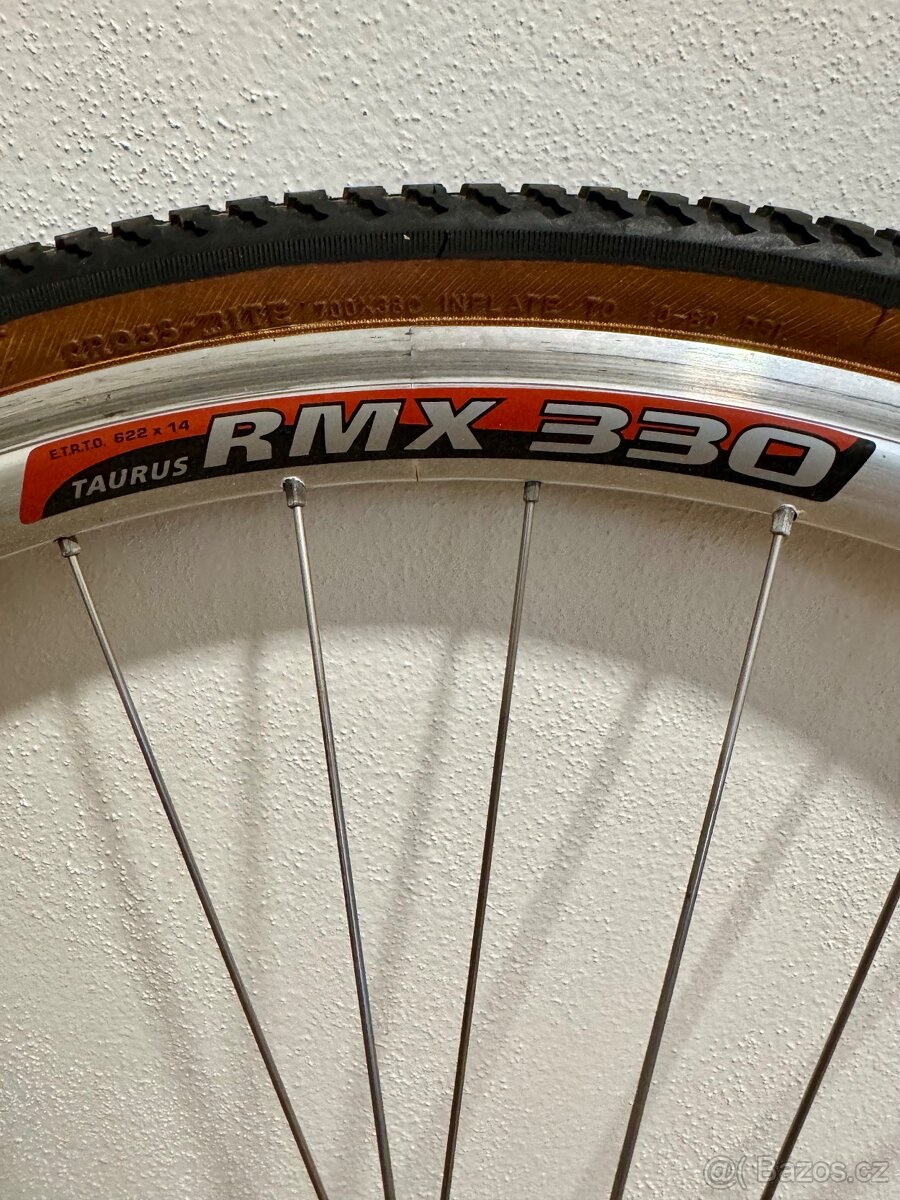 Zapletená kola cyklokros - 2