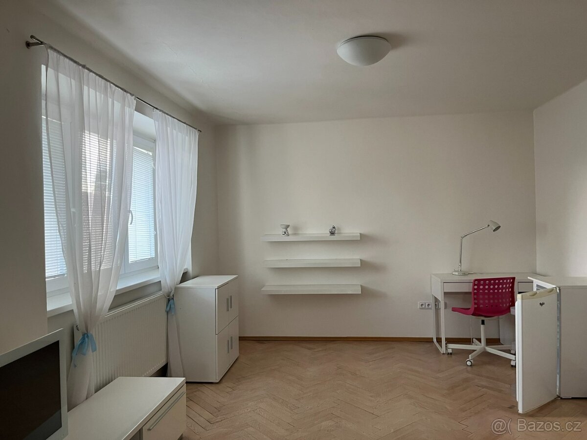 Pardubice 2+1 ul. Dašická - 2