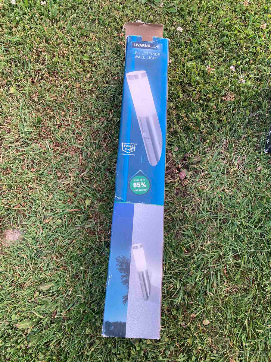 Venkovní nástěnné světlo LED se senzorem - 2