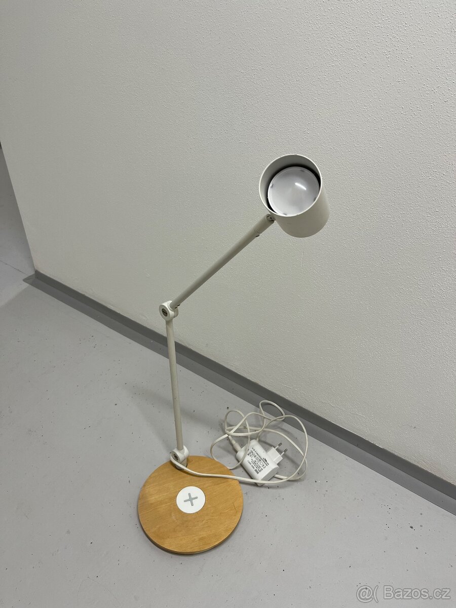 Pracovní lampa s bezdr. dobíjením - 2