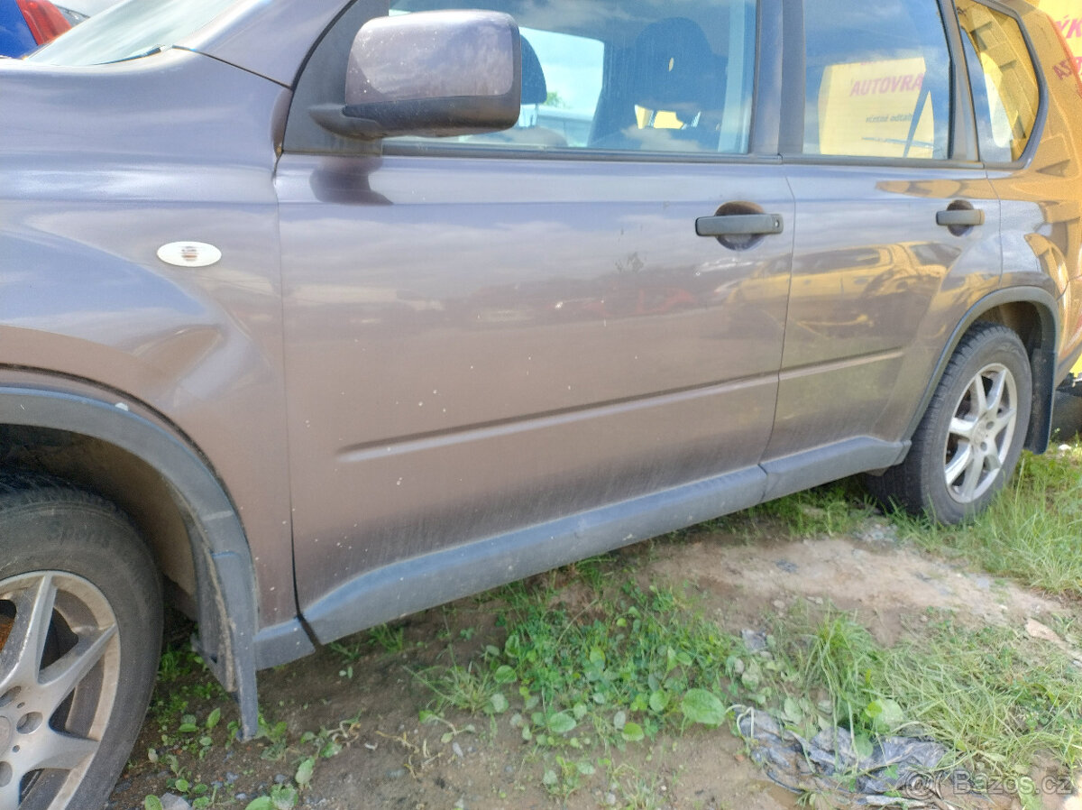 Nissan X-TRAIL 2,0DCI 2009 4x4 - dily - 2