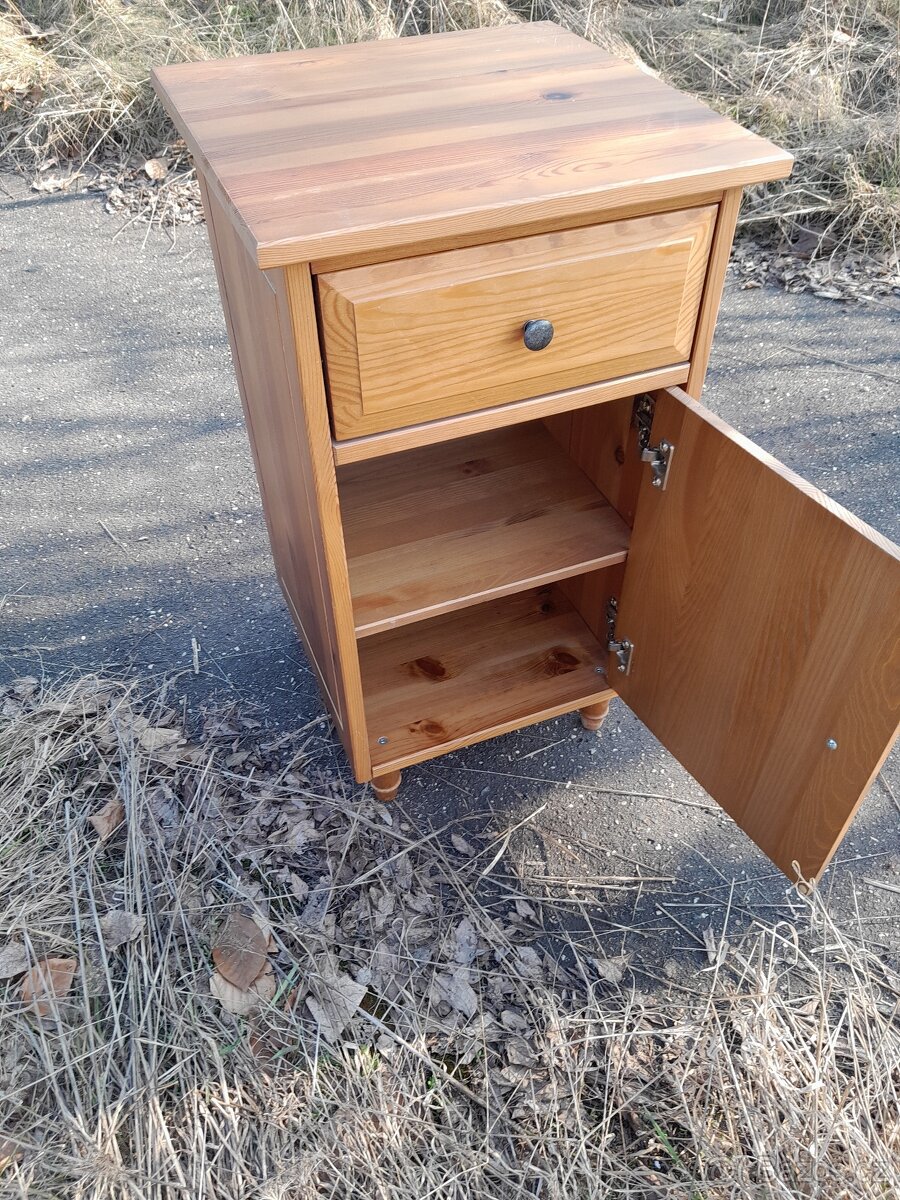 Ikea noční stolek Leksvik - 2