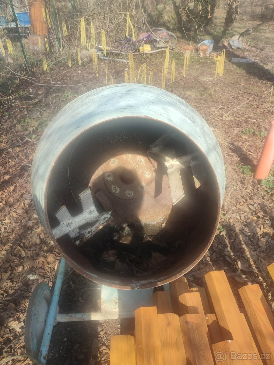 Stará míchačka - 2