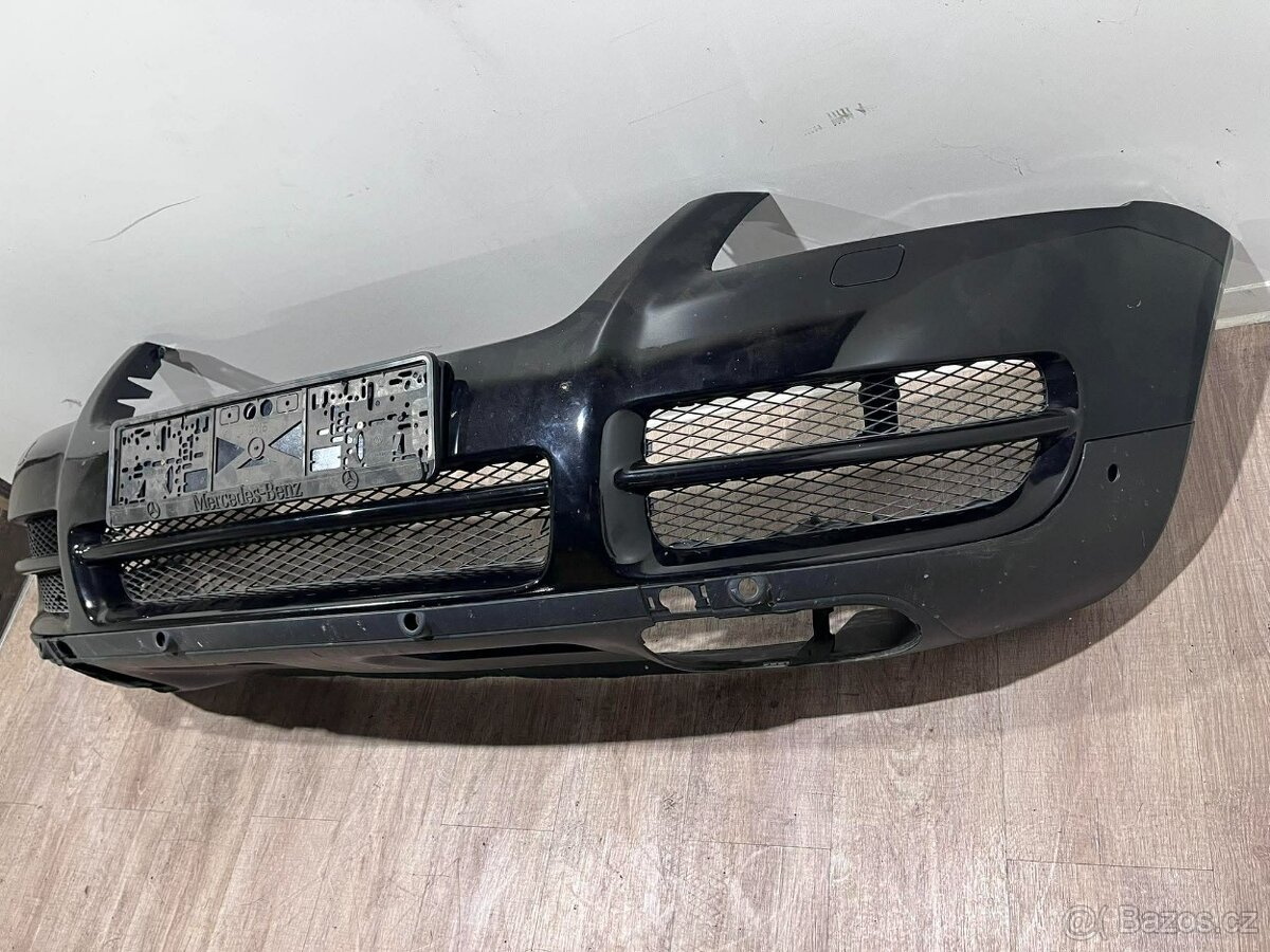 //Přední Nárazník VW Touareg 4L// - 2