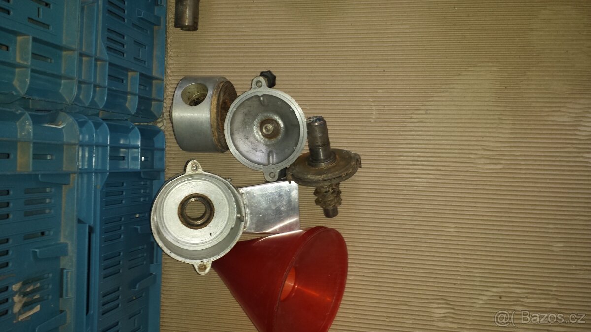 Prodám mlynek na mak - 2