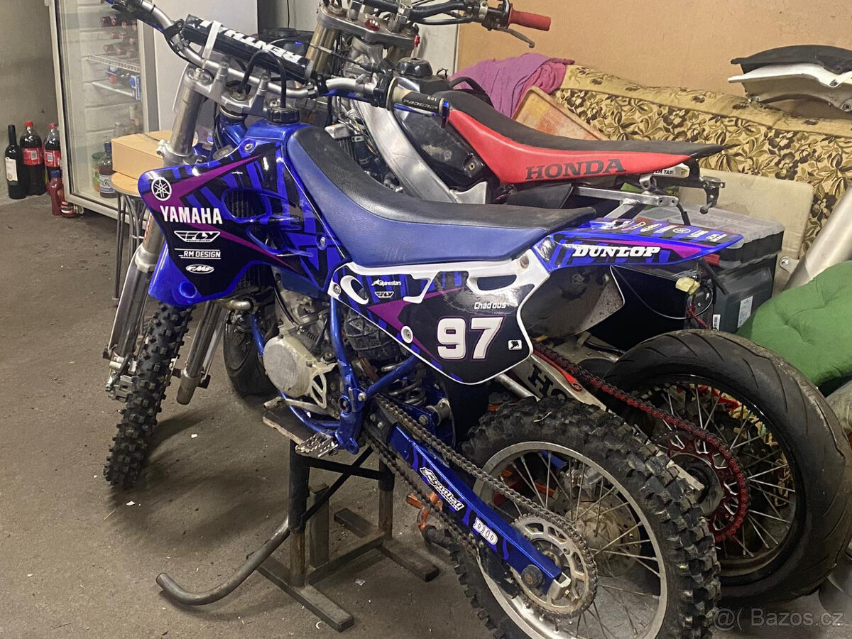 Yamaha YZ85 - 2