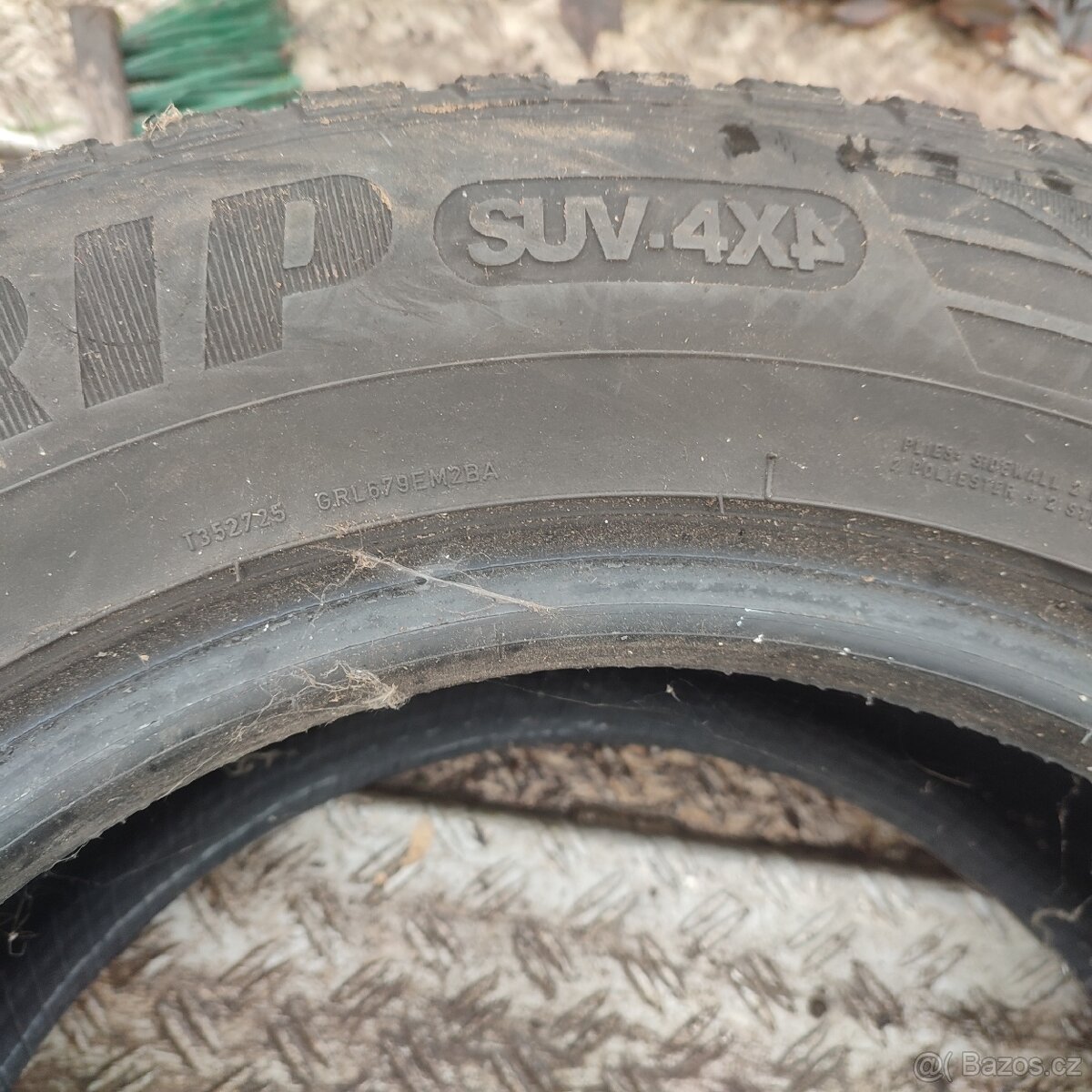 GOOD YEAR pneu 235/60 /16/100v - 2